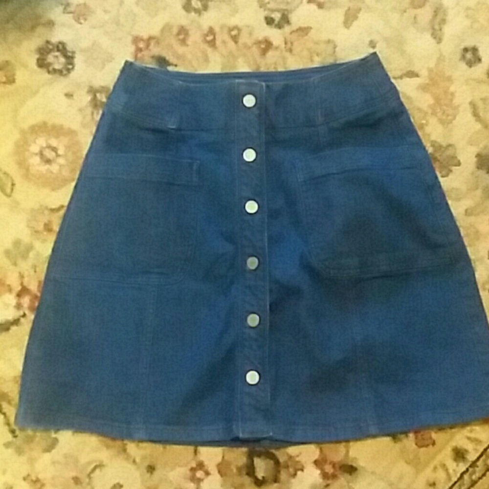 Boden denim skirt